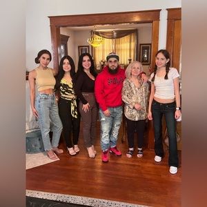 Meet your Posher, Robart